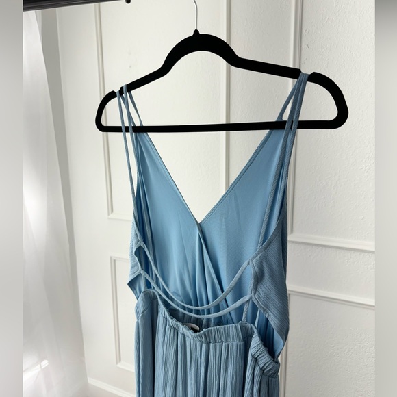 Lulu’s Maxi Dress - Picture 3 of 3